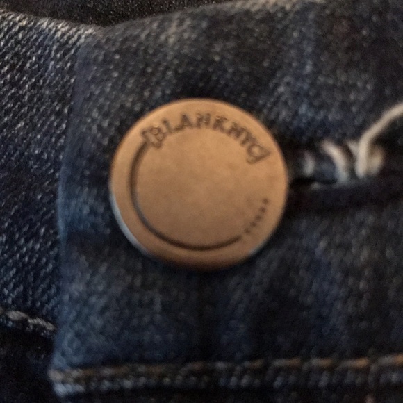 Blank NYC size 29 x 3” soft stretch cuffed denim blue jean full cut shorts EUC - Picture 6 of 15